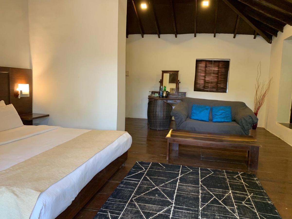 Casa Beach Front Guest house